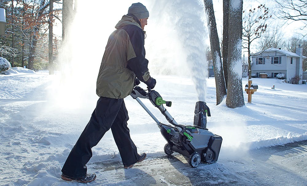 66fdb8ebdbd68e05a14a989d Chicagowinterweather Articleimage Egosnowblower
