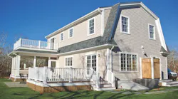 Westchester Modular Homes prefabricated this gambrel-style Colonial for Martha's Vineyard, Mass., builder Squash Meadow Construction, which finished it on site in three months. (Photo: courtesy Westchester Modular Homes)