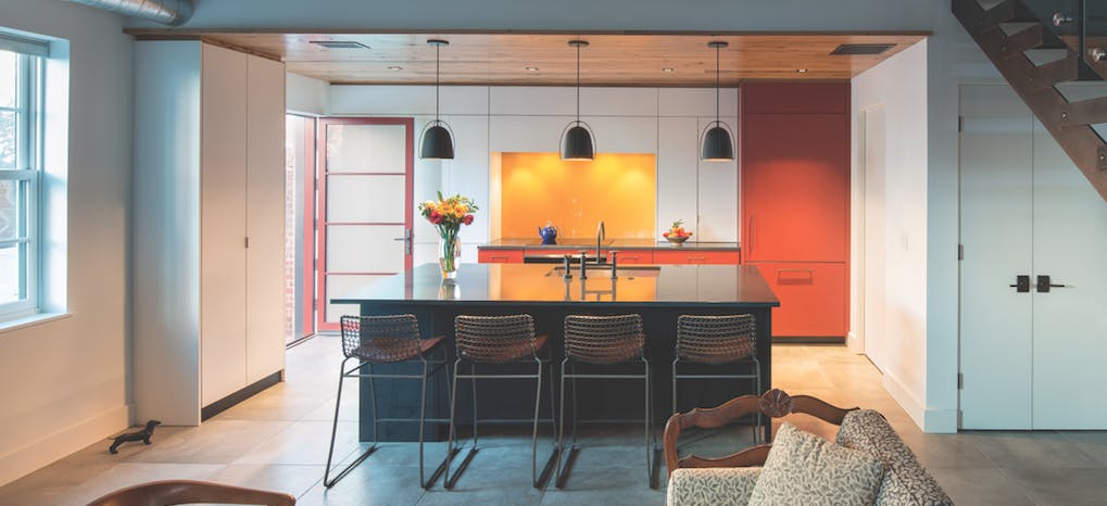 66fdb9edde5fd1e02d547ee9 Jennifer20gilmer20 191120coach20house 0