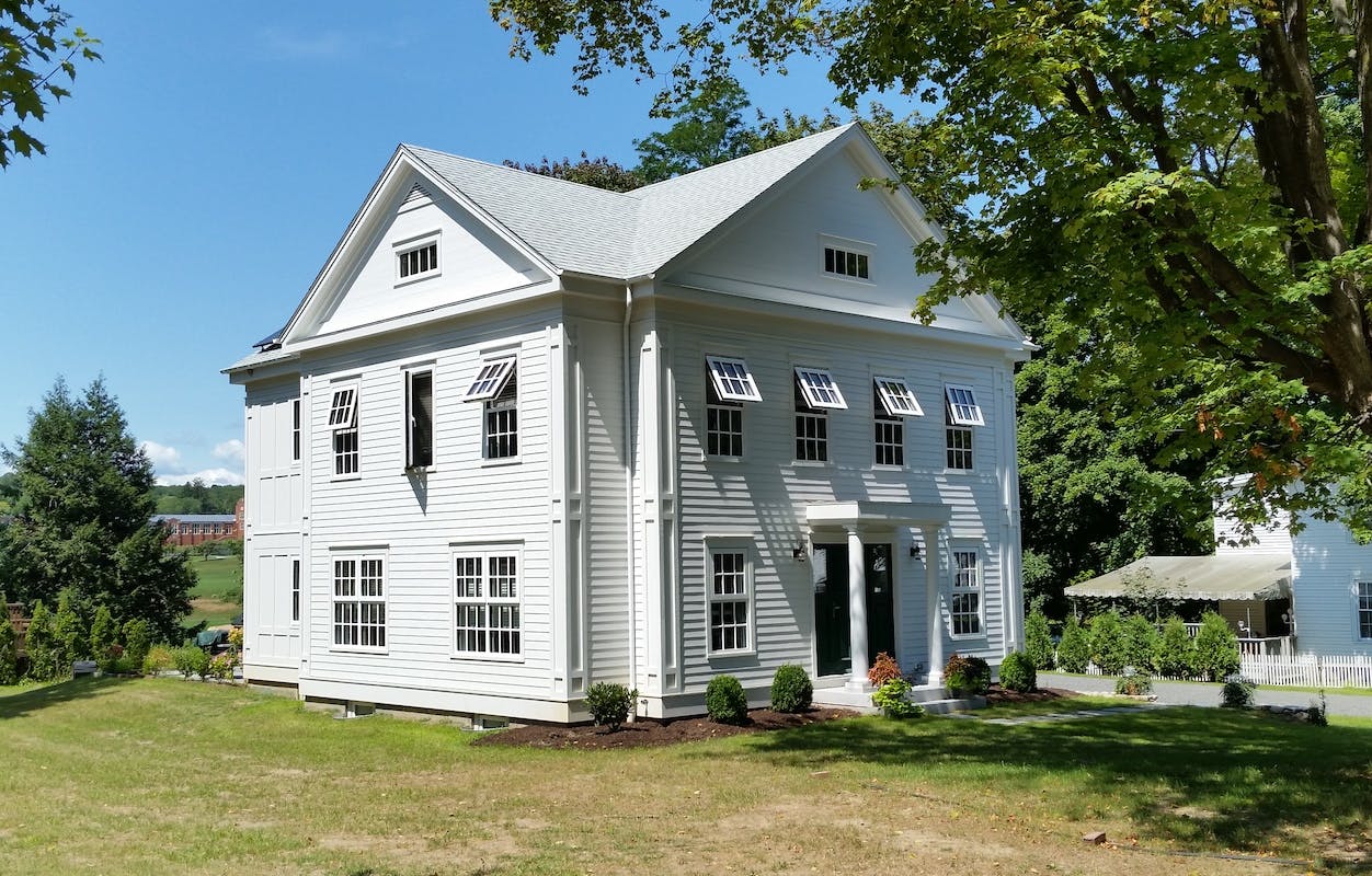 66fdba29e1fd4a007be1e37c Exteriorbpchomeoutsidehealthyhome