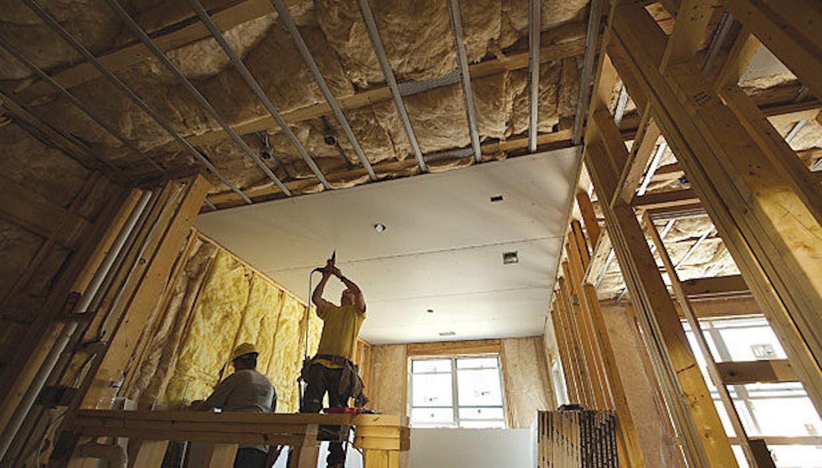 Prevent drywall cracks in ceiling and around door and window openings with best practices for framing and fastening. | Photos: courtesy IBACOS