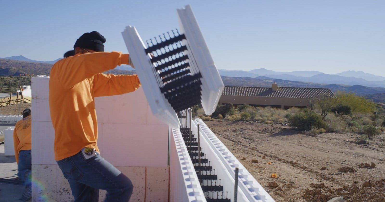 The Desert Comfort Experience Home uses Insulated Concrete Forms (ICFs) for its perimeter wall structure, creating a strong, well-insulated, and air-sealed thermal enclosure. | Photos: Alex LaLiberte