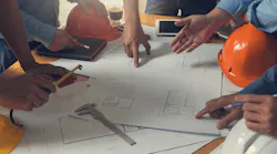 Communication Is A Key Factor In Any Construction Project's Success Many Projects Falter Because Of Misunderstandings Regarding Requirements Or Miscommunication Of Expectations | Photo: Jat306 / Stock adobe