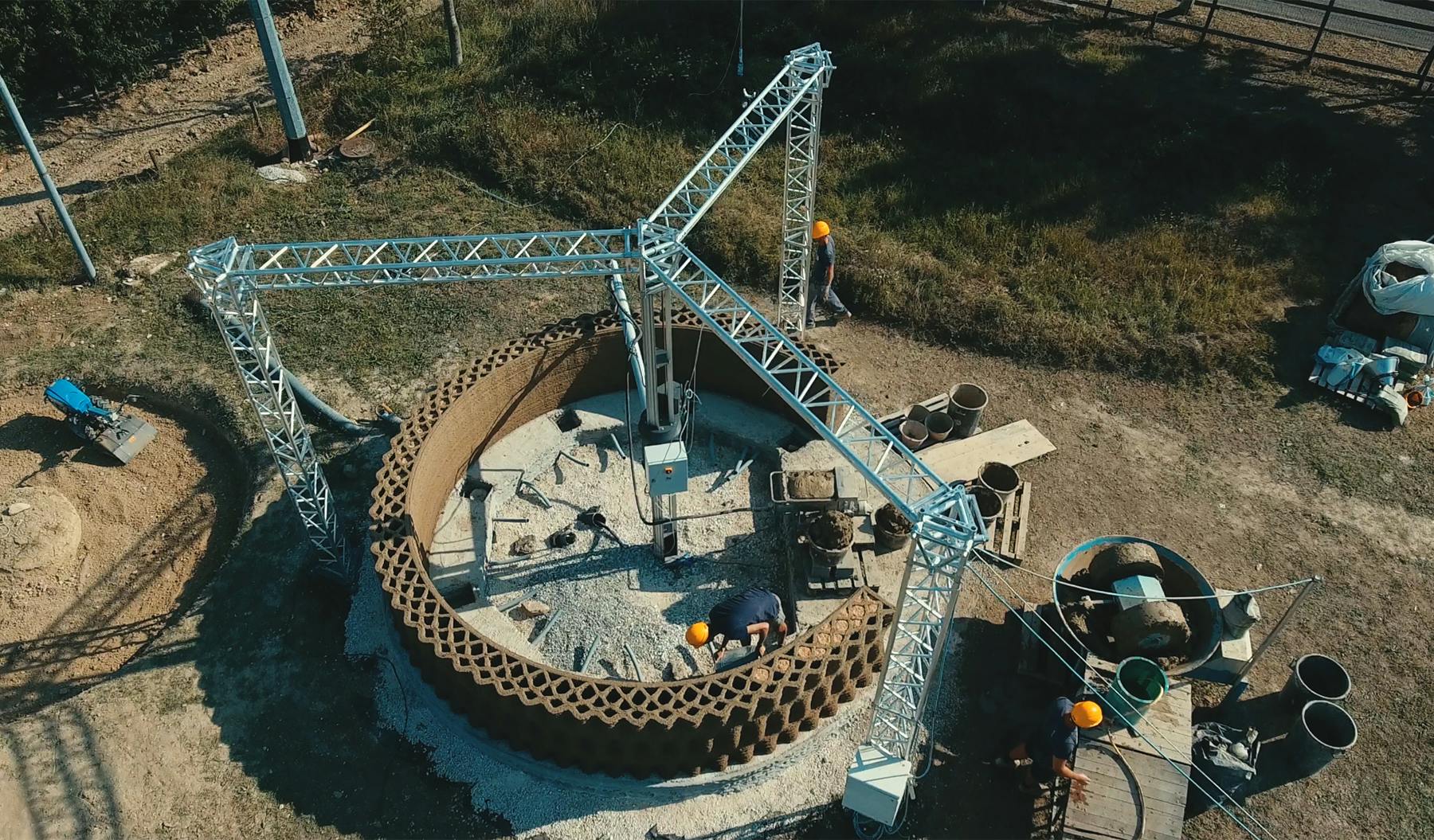 66fdbb03d4ea3804a8a58f08 3d20printed20house Gaia Wasp Crane203d20printer202