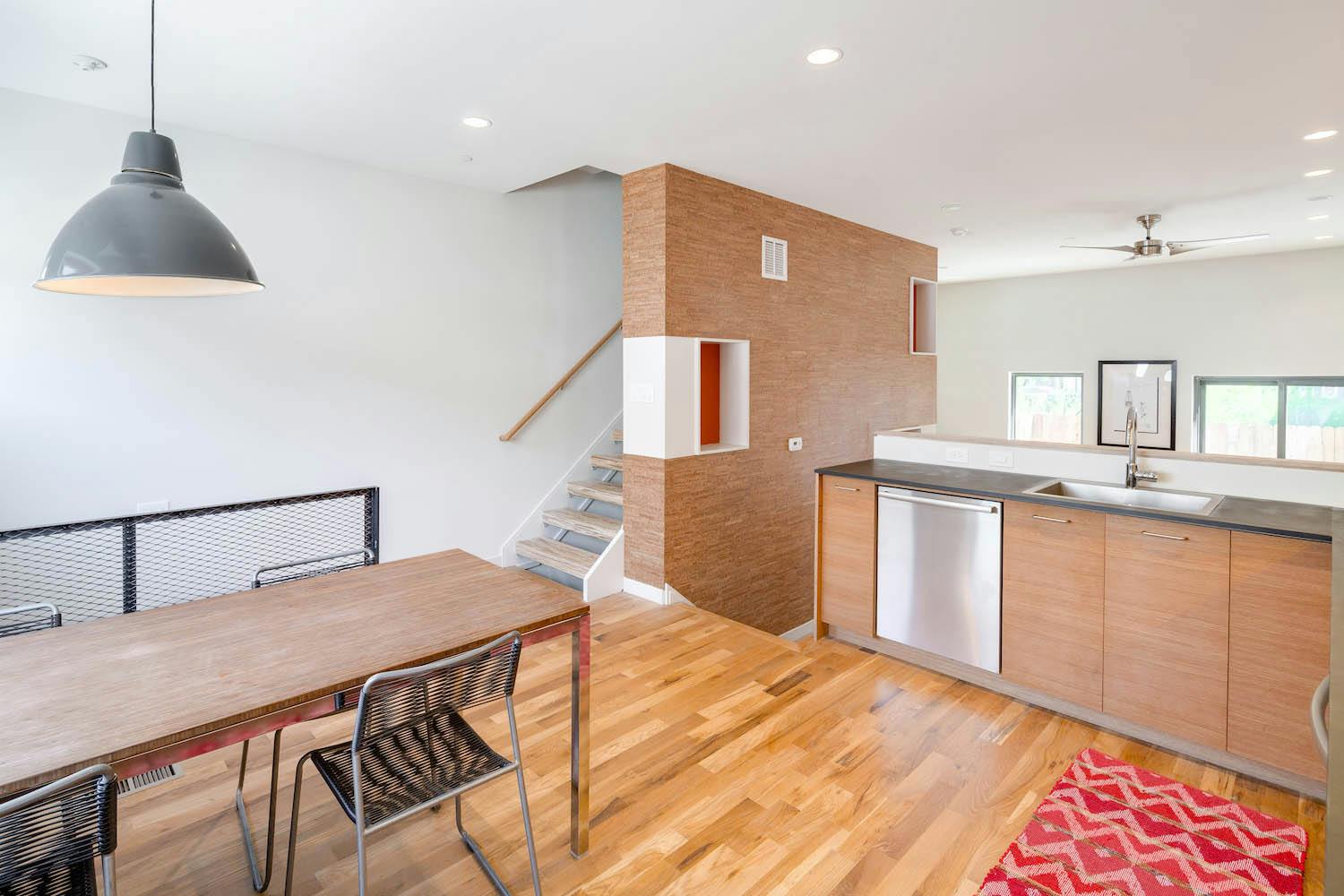 66fdbb3e01d3bf4e02af6ed6 Pophousefull6