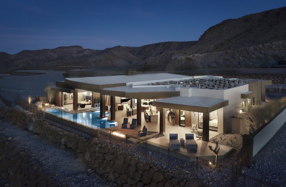 66fdbb66e1fd4a7487e1e58c Tnah Beauty Shot