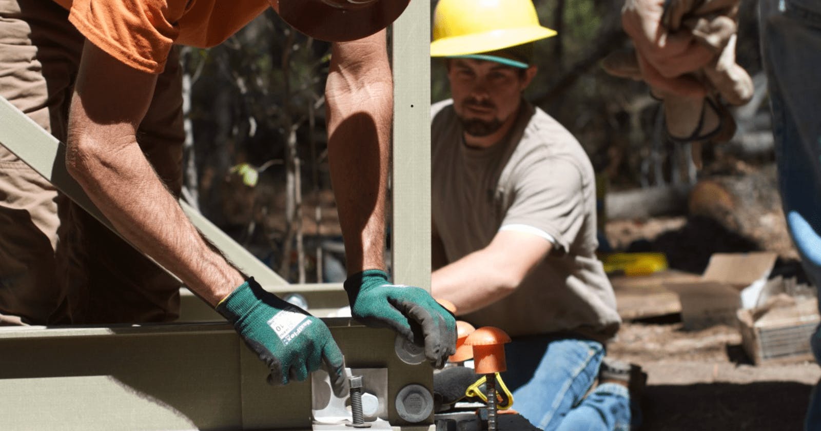 66fdbbd4d4ea381191a59038 Constructionworkersengagedinprojectmin