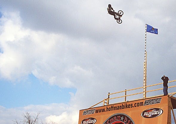 66fdbbf5dbd68e32104a9f13 Matthoffmanflys590x418