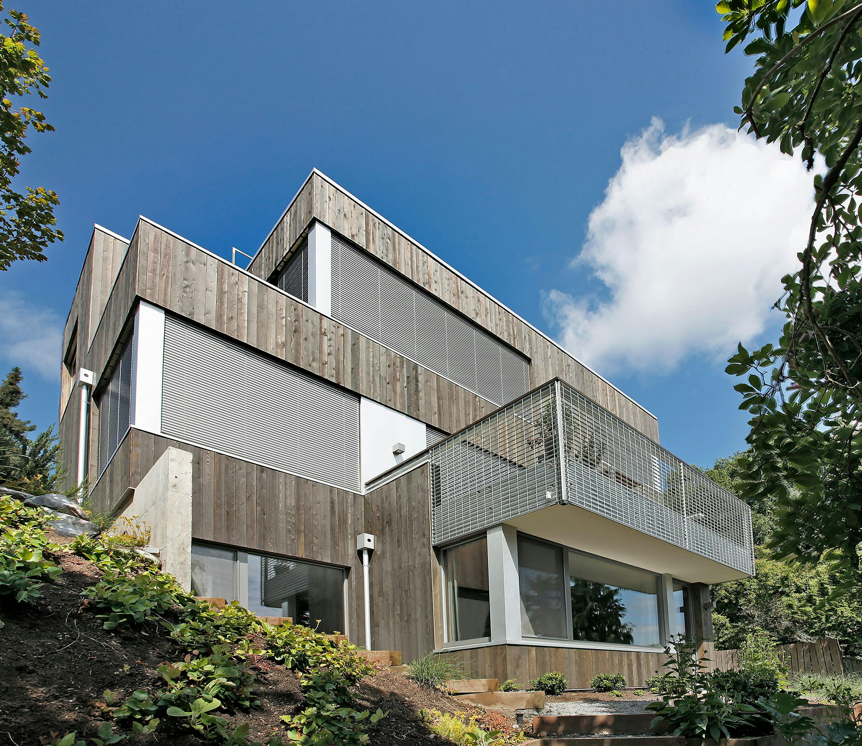 66fdbc59e1fd4a3f16e1e7e8 64402020from20backyard