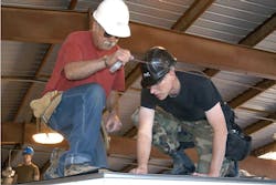 66fdbc7ea897b522beb1f660 Constructionworkertrainingonjobsite 66fdbc7ea897b522beb1f660 Constructionworkertrainingonjobsite