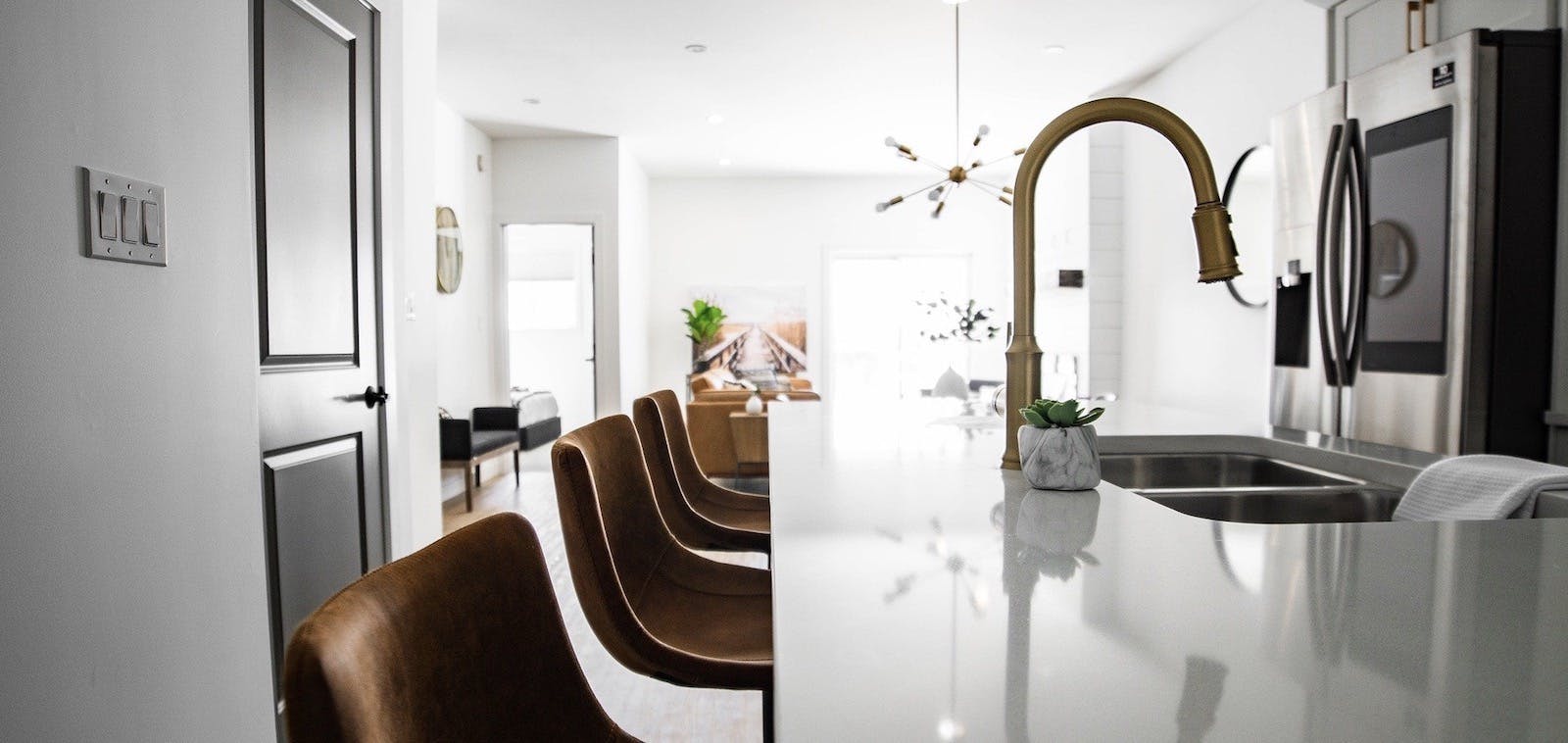 66fdbca4d4ea3825b7a592fc Kitchenislandfaucetseating