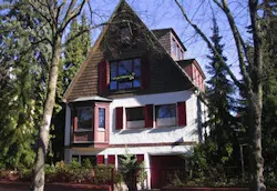 66fdbd18de5fd16313548703 Cabinhouse 66fdbd18de5fd16313548703 Cabinhouse
