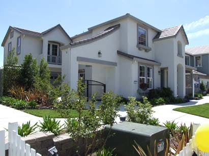 66fdbd43a897b5799ab1f9f0 Photo 12995 2009081120copy