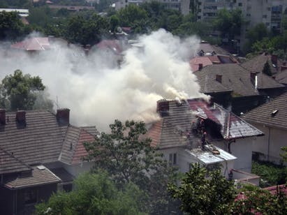 66fdbd65a897b565e7b1fa2b House20fire20copy