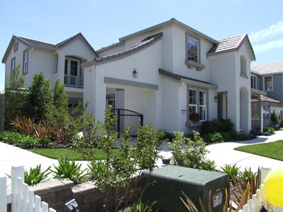 66fdbd7801d3bf4d47af7583 Newhomesalesaugust2012housingzone