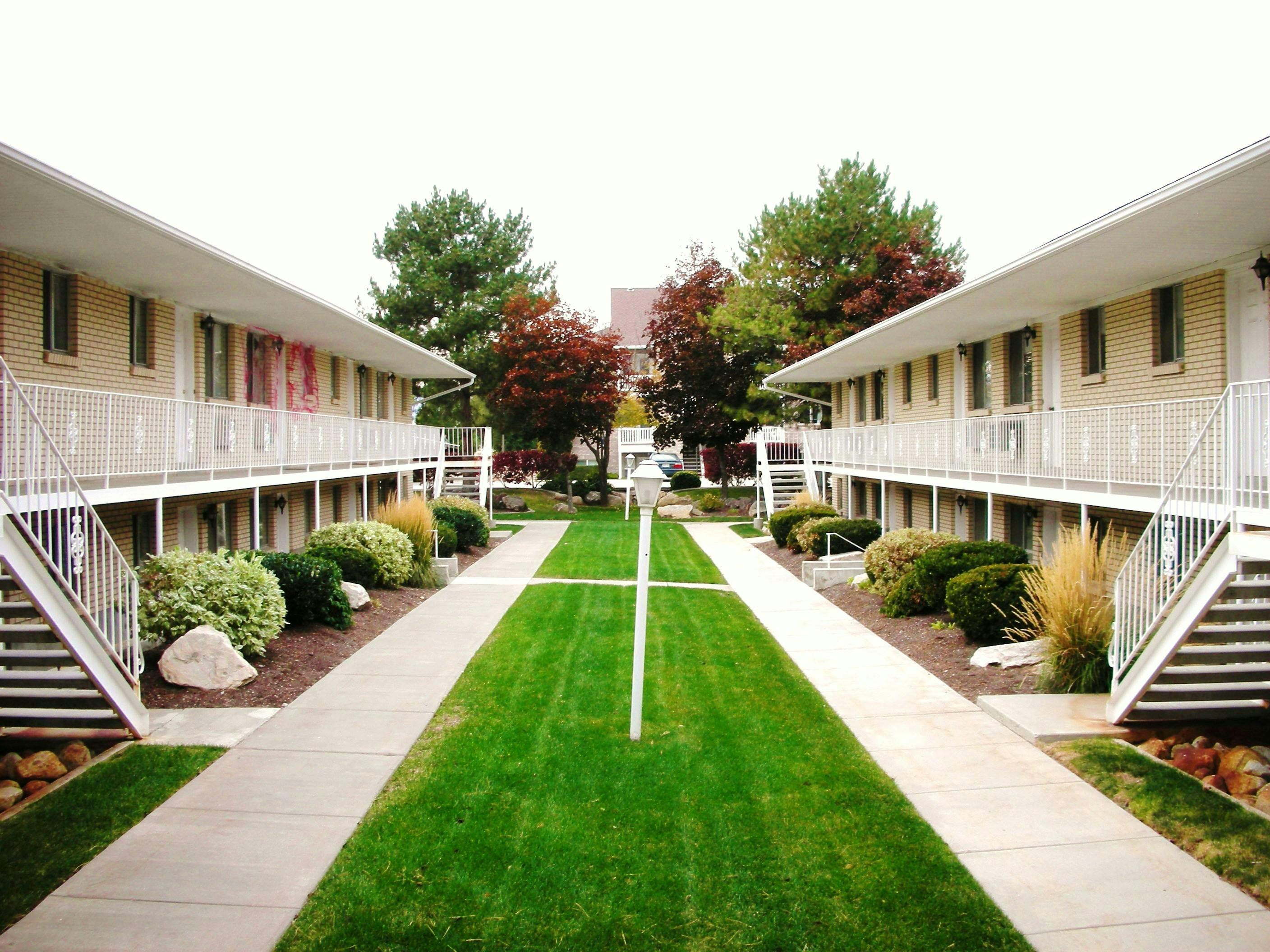 66fdbe04d4ea3814afa5980d Midvaleapartmentsmoreguefile