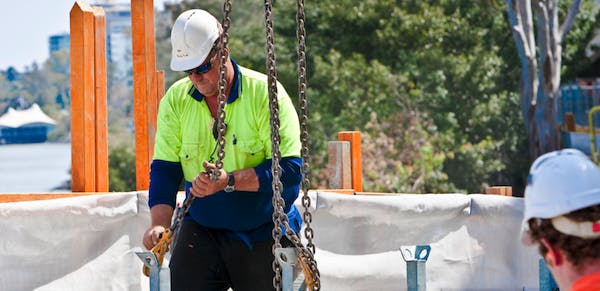 66fdbf30de5fd198bc548d8d Construction20workers Pb0216