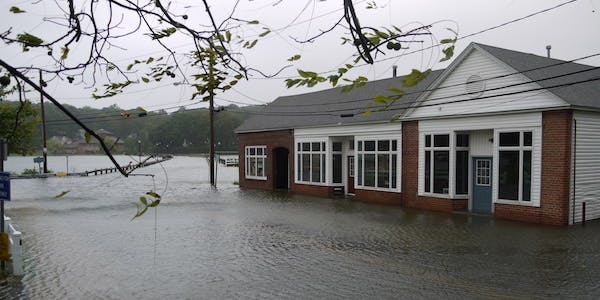 66fdbfb2a897b568feb200df Hurricane Irene Flooding Of Mill Dam Bridge In Cen
