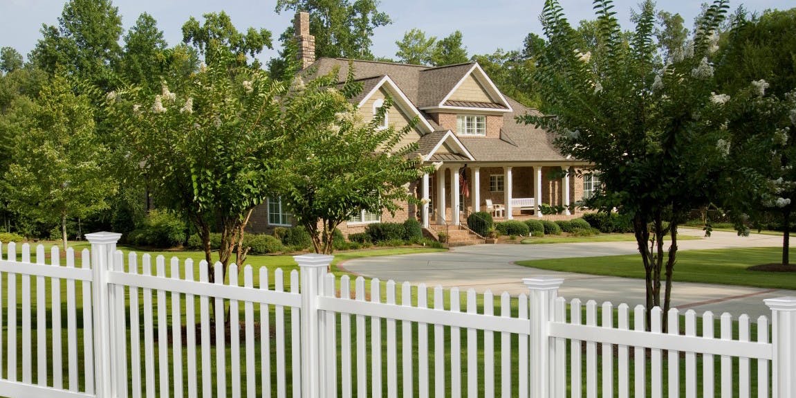 66fdbffbd4ea3889e5a59de4 Fence