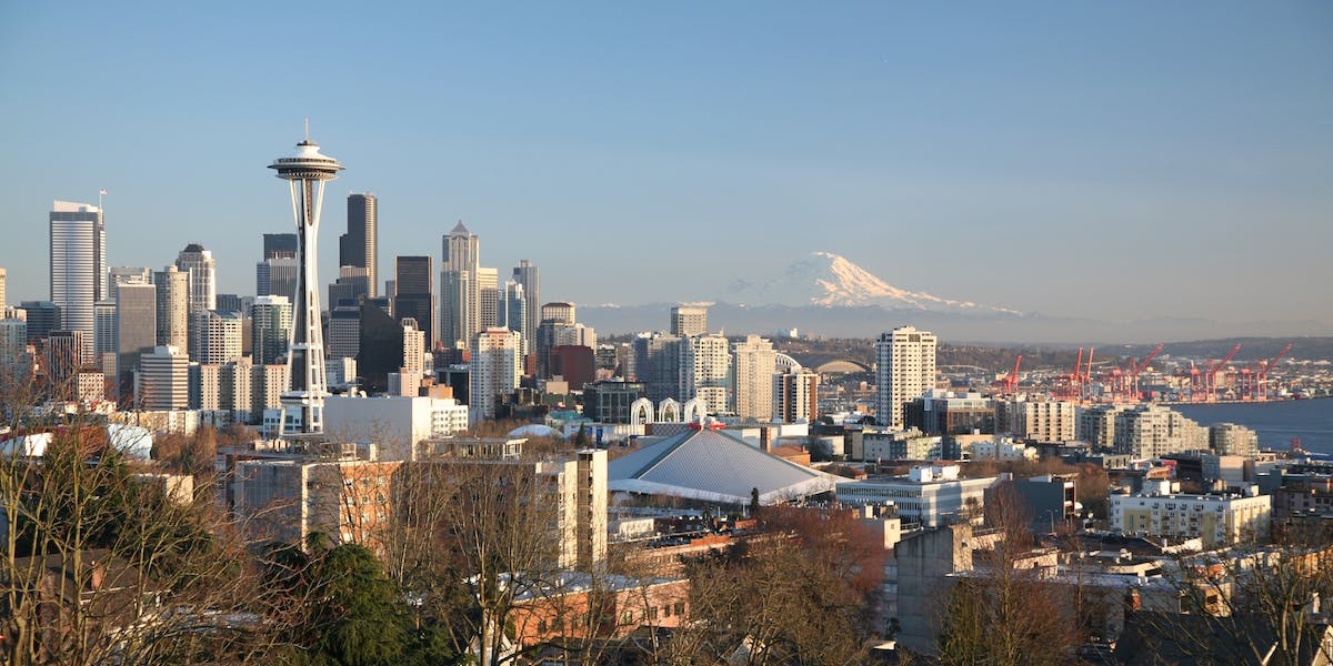 66fdbffce1fd4a1e13e1f422 Seattle 4