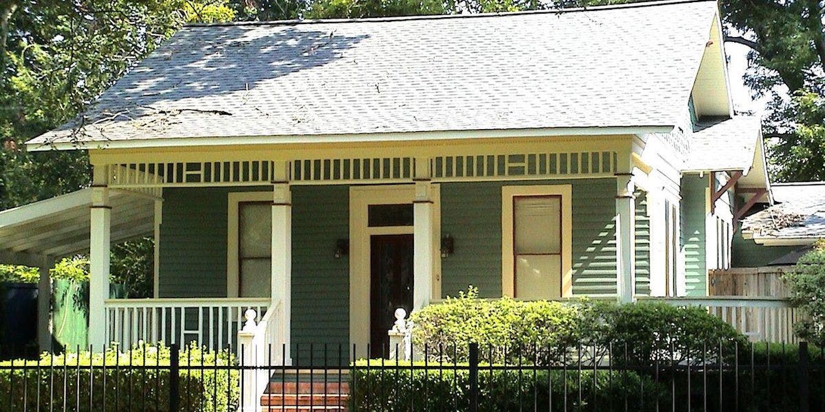66fdc01536c97e0aae8b64b0 1280pxbungalowhouston