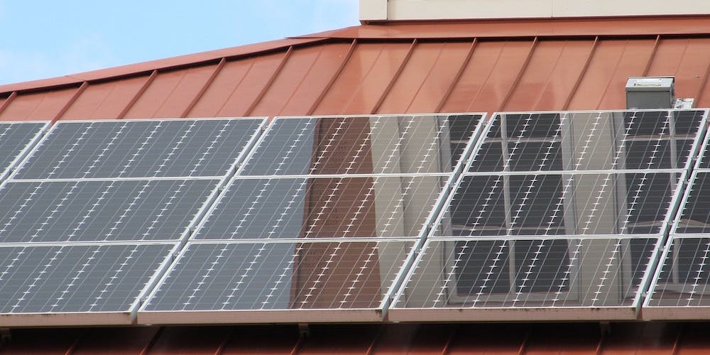 66fdc031a5dba0ff36462989 Solarpanelarray1794514 1280 0