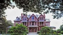 Governors Mansion 398716 1280