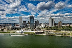 66fdc0f2de5fd173fc549252 Milwaukee 66fdc0f2de5fd173fc549252 Milwaukee