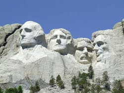 66fdc135de5fd17baa5492b6 Mountrushmore902483 1920 66fdc135de5fd17baa5492b6 Mountrushmore902483 1920