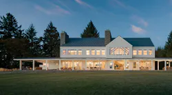 Exterior view of 2018 Gold Award winner Willamette Valley Residence, in Sheridan, Ore., by Rockefeller Kempel Architects with builder Hammer & Hand. (Photo: Eric Staudenmaier)