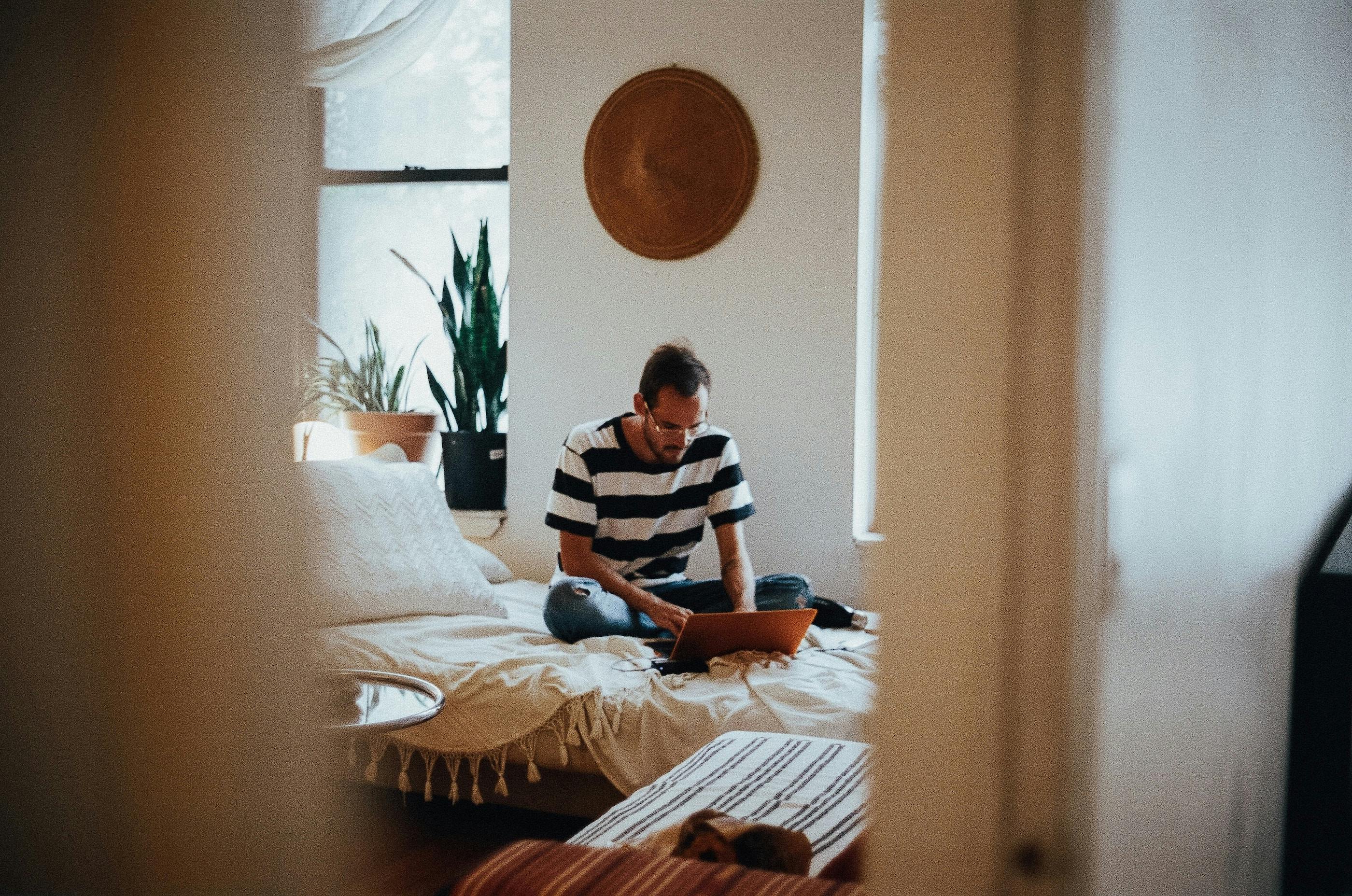 66fdc5603cabd9684aa6a6ad Parkergibbonsyoungpersoninbedroom