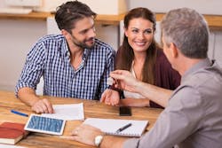 66fdc65ce63fdce71945944b Couplebuyinghomemortgagerates 66fdc65ce63fdce71945944b Couplebuyinghomemortgagerates