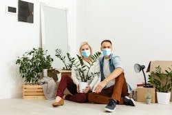 66fdc693e1fd4a5be6e1fe53 Couplemaskedinhousemovingboxes 66fdc693e1fd4a5be6e1fe53 Couplemaskedinhousemovingboxes