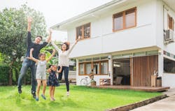 66fdc6a53cabd91575a6a912 Familyinfrontofhome 66fdc6a53cabd91575a6a912 Familyinfrontofhome