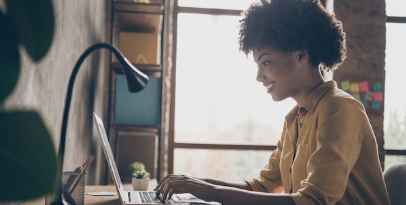 66fdc6afa5dba0c2e8463338 Womanworkingonlaptop