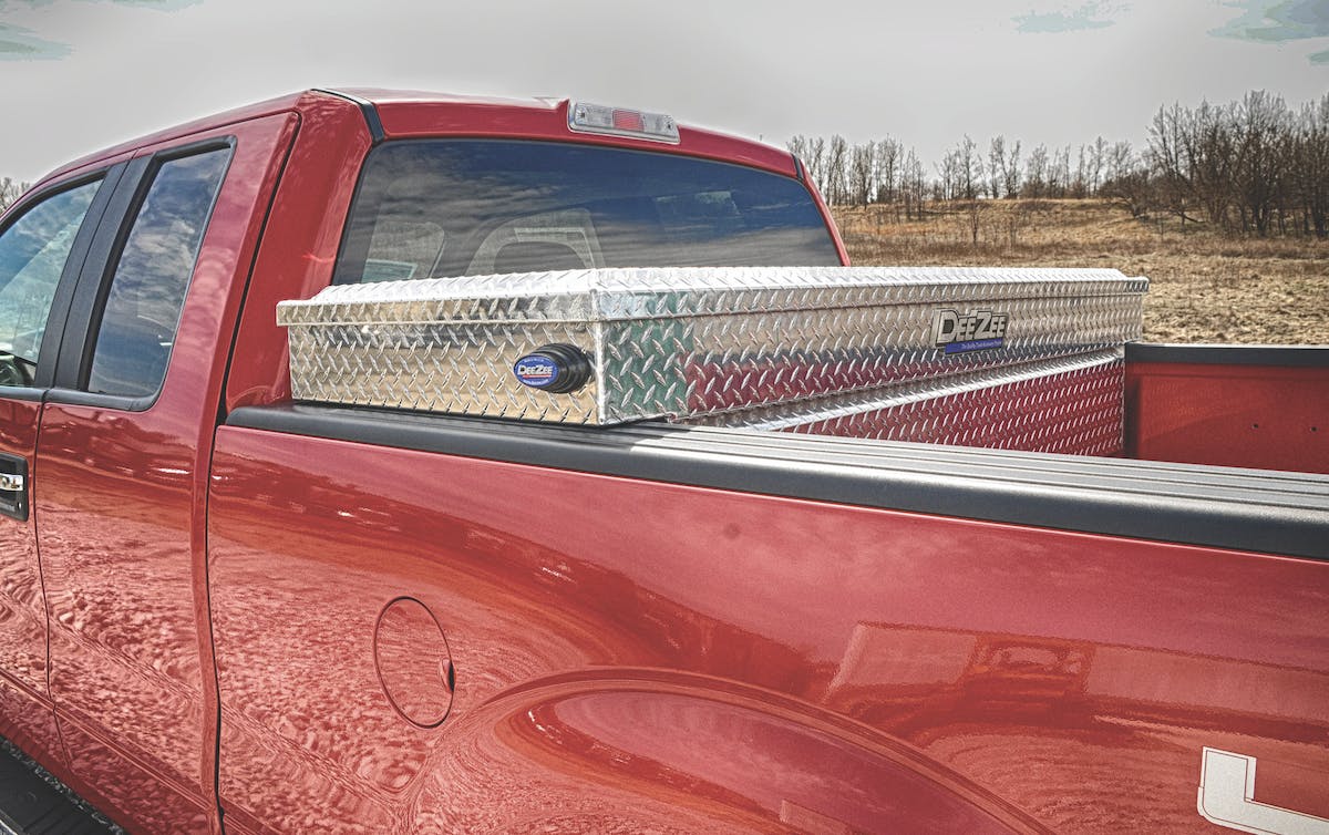Dee Zee's Blue Label Single Lid Crossover Is Designed Specifically For The Daily Rigors Of Commercial Use See More Heavy Duty Truck Box Offerings From A Range Of Manufacturers, Below
