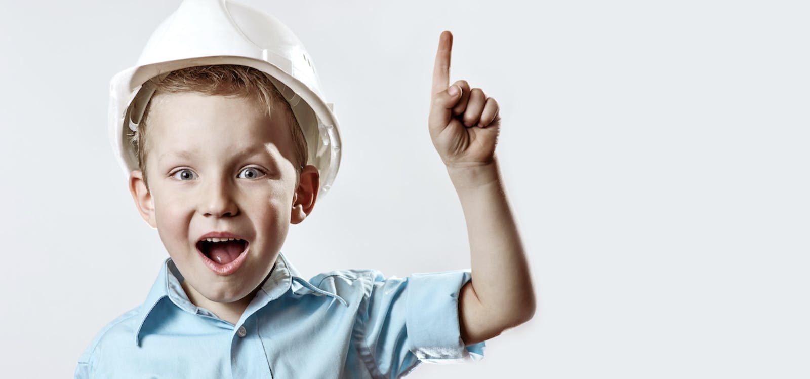 66fdc76ae63fdc31004596ef Boypointingup