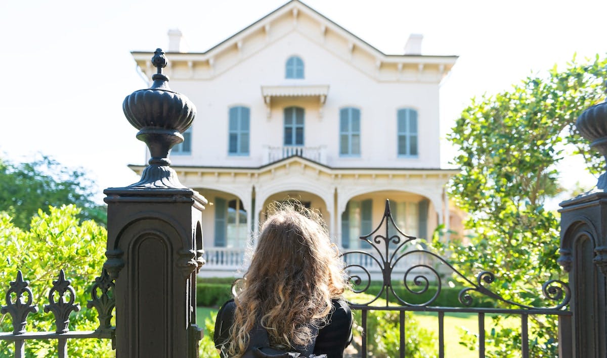 66fdc8ae01d3bf6c75af8b97 Female20buyermin