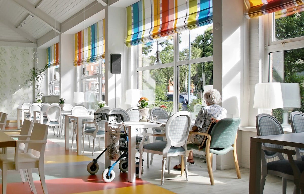 66fdc8b6e1fd4a5e6be202eb Senior20livingmin