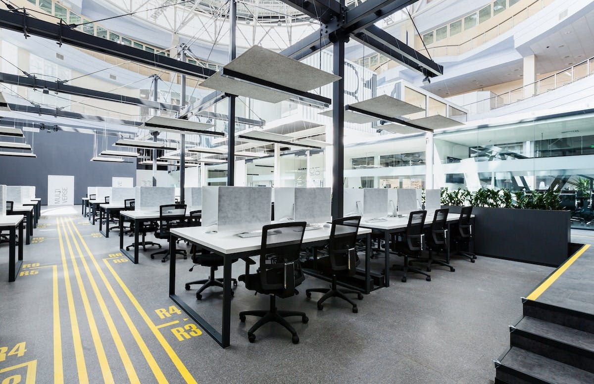 66fdc8dd01d3bf1ed6af8c10 Empty20office20spacemin