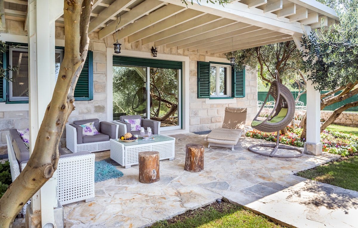 66fdc8e2dbd68eca194aba66 Outdoor20privacymin