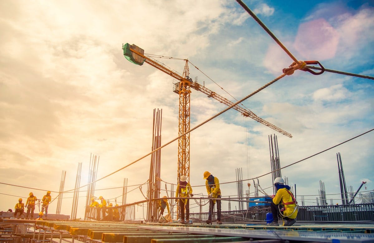 66fdc8eee63fdc78ce4599ac Construction20workmin201