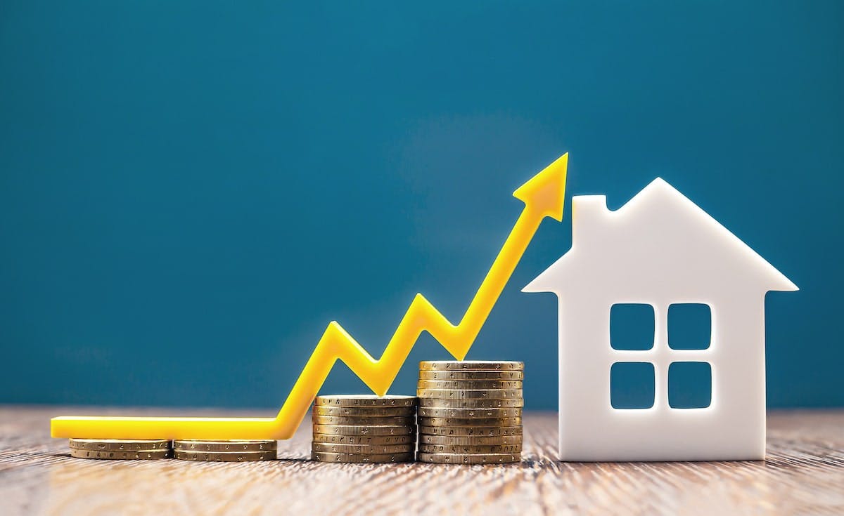 66fdc8f5de5fd1090f549e32 Rising20real20estatemin