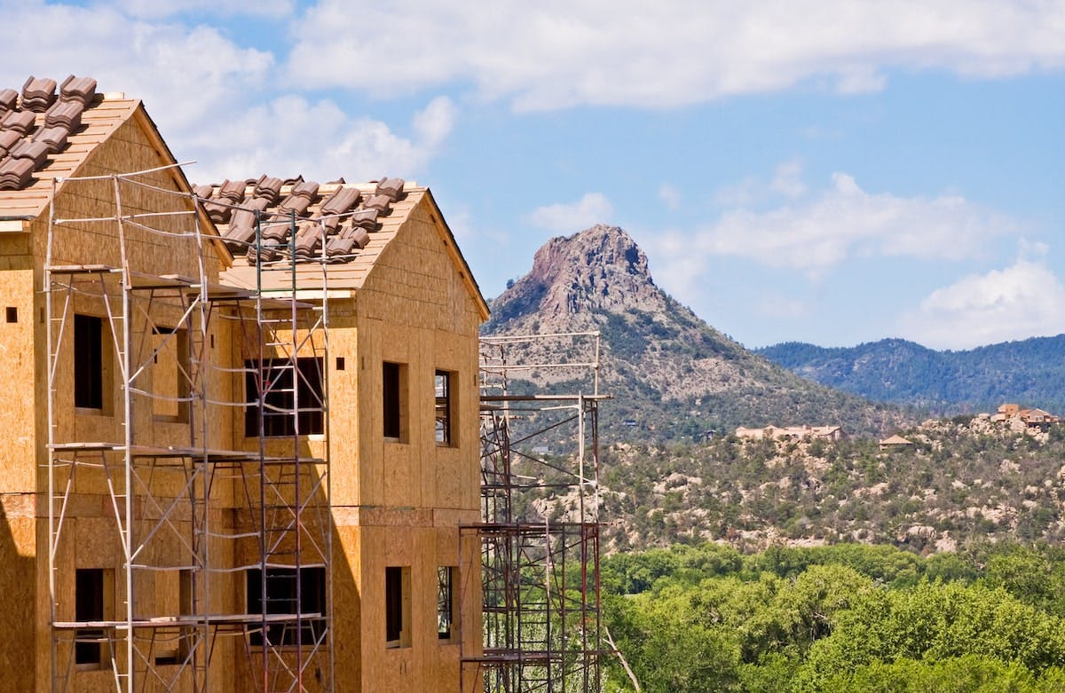 66fdc8f636c97e8b308b73dd Arizona20housingmin