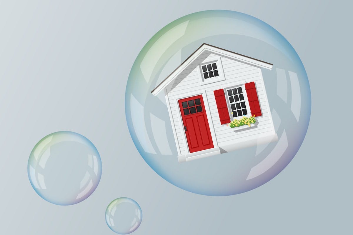 66fdc902a5dba092254637fd Housing20bubblemin201