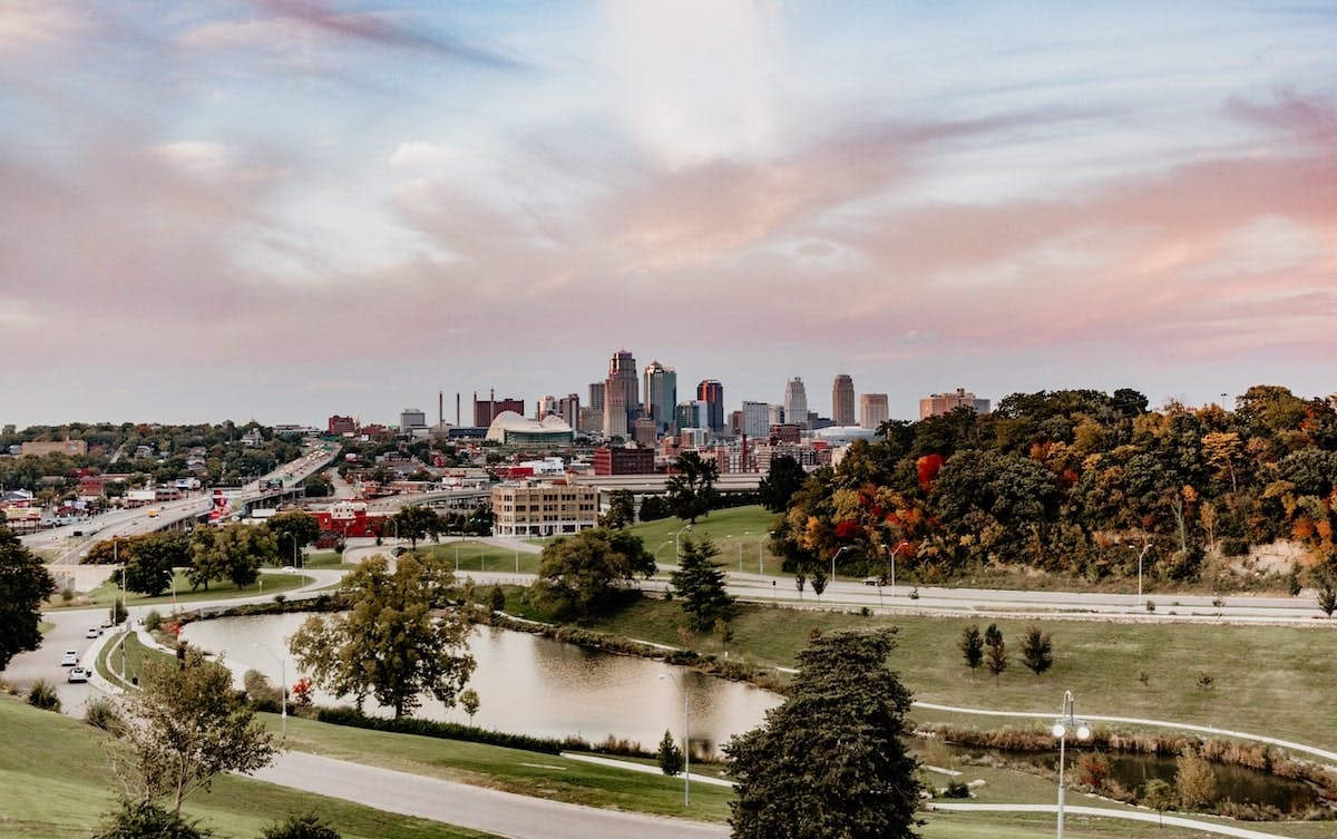 66fdc91d01d3bffb9daf8c70 Kansas20city20metromin