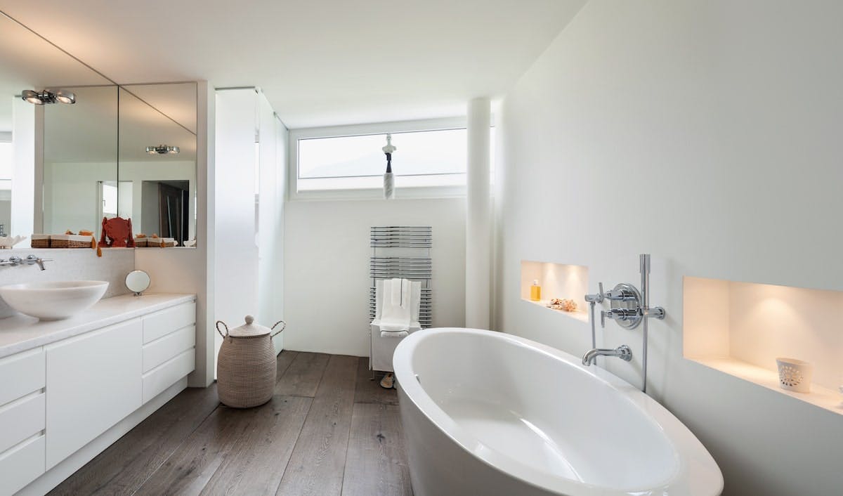 66fdc91fe63fdc530f4599f5 Spa20bathroommin