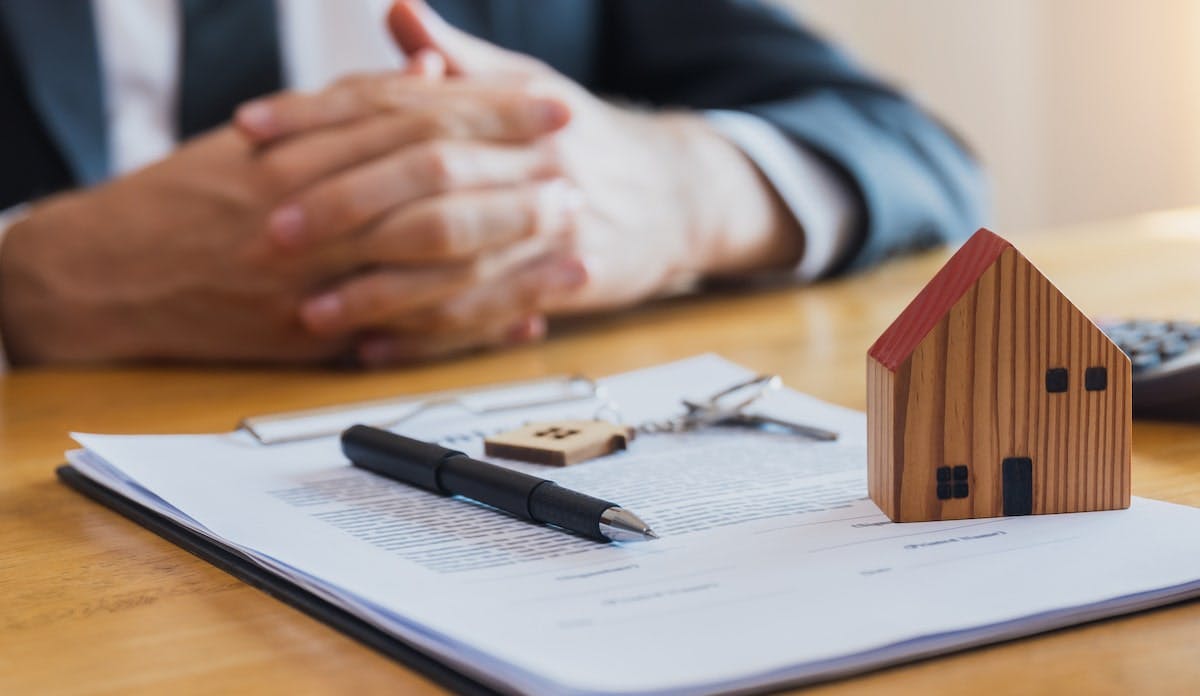 66fdc928de5fd1d075549e7e Homebuyer20paperworkmin