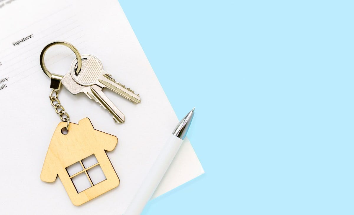 66fdc939de5fd184d8549ea4 Homeowner20keys20and20penmin