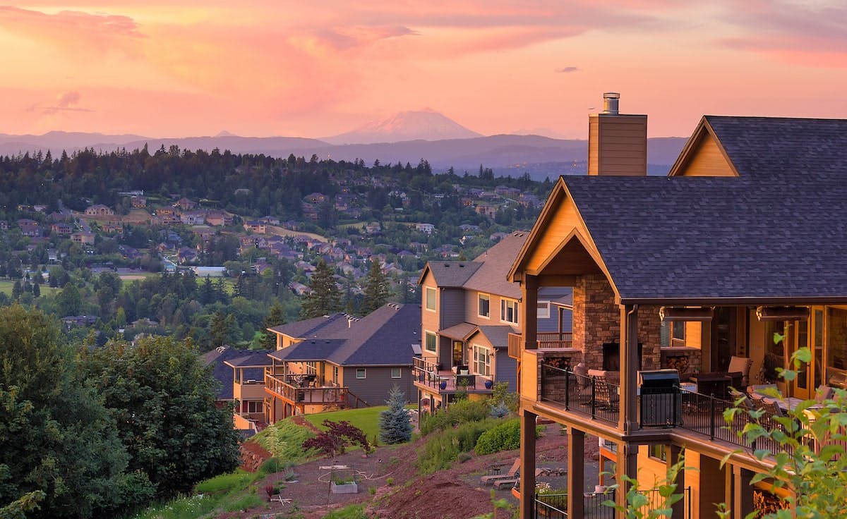 66fdc94001d3bfaa76af8ccd Luxury20homesmin